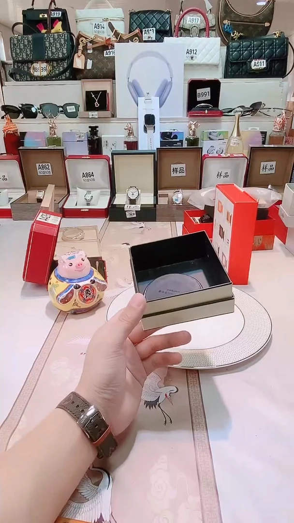 瓷片瓷器 库房到期 全部地板价@@1