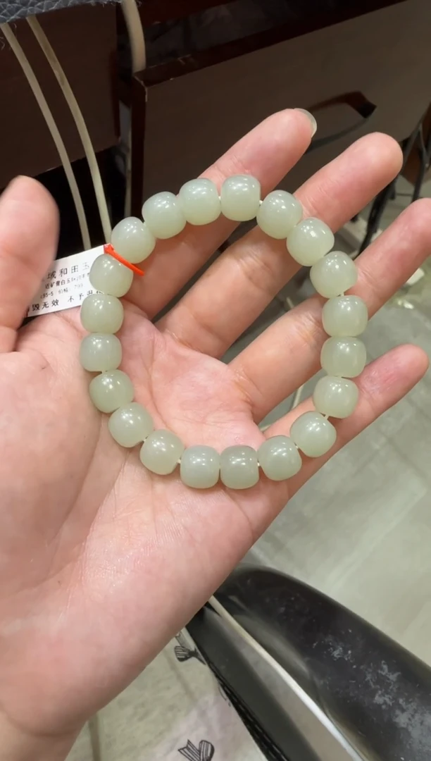 未镶嵌手串和田玉近矿高清白手串（产地直发）