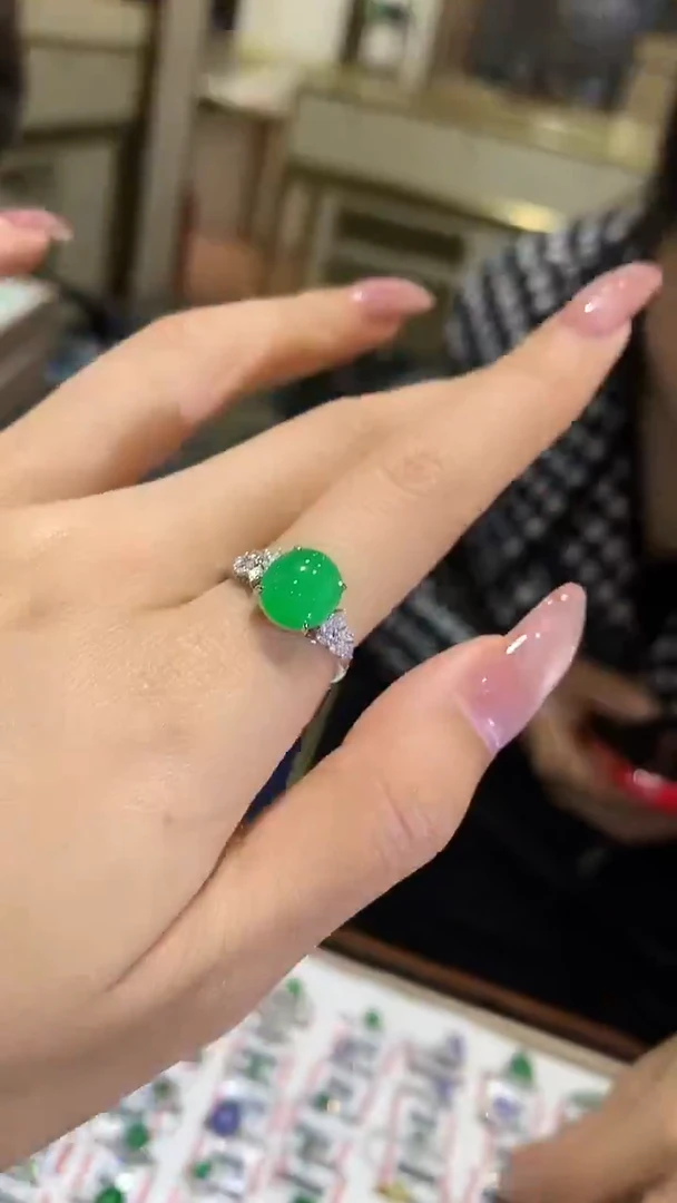 【闪购商品】翡翠戒指18K金镶嵌翡翠戒指WXY