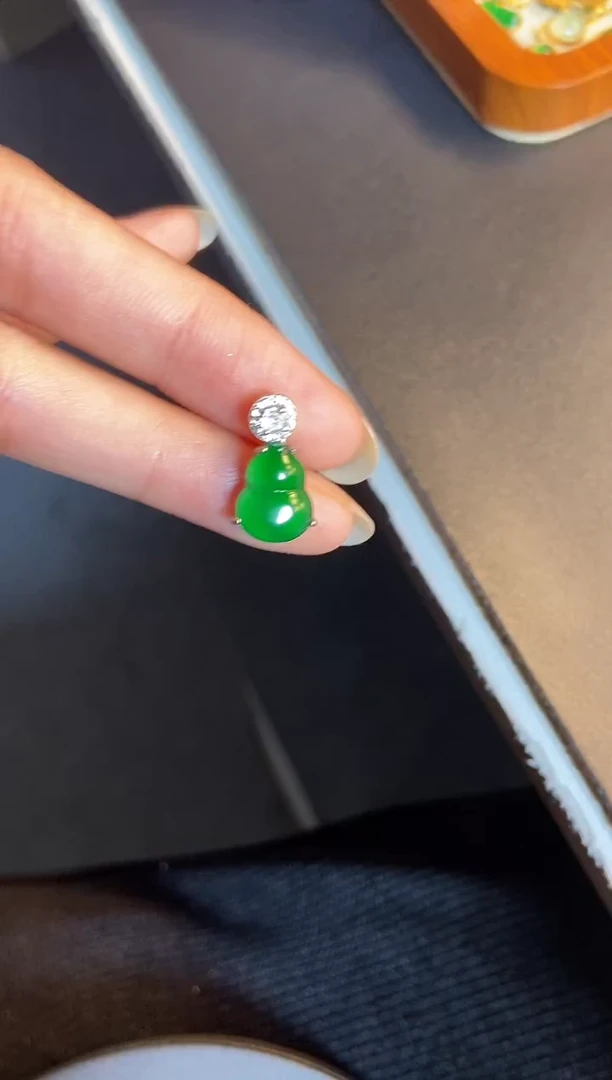 吊坠(不含链)银S925镶嵌翡翠1