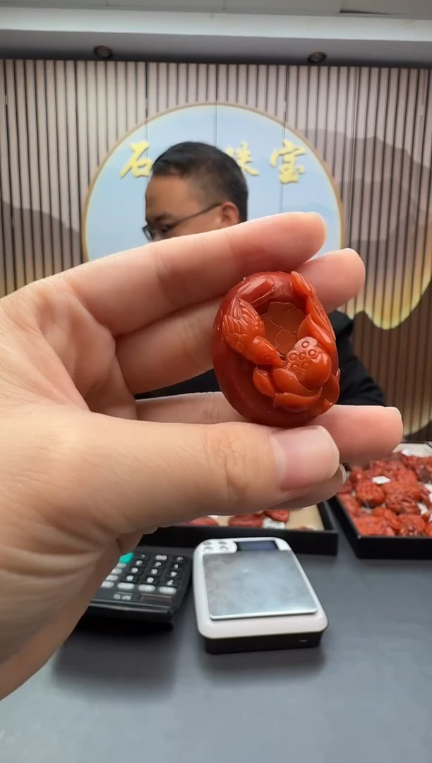 未镶嵌雕刻南红玛瑙072ZB0104产品一个