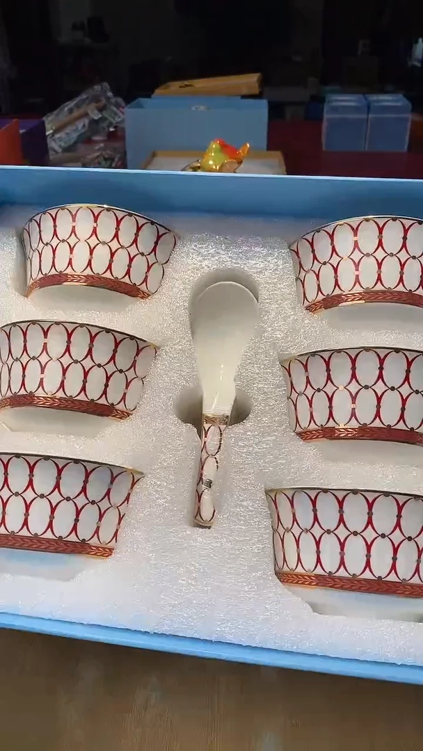 瓷片生活的本意是开心啊@@1