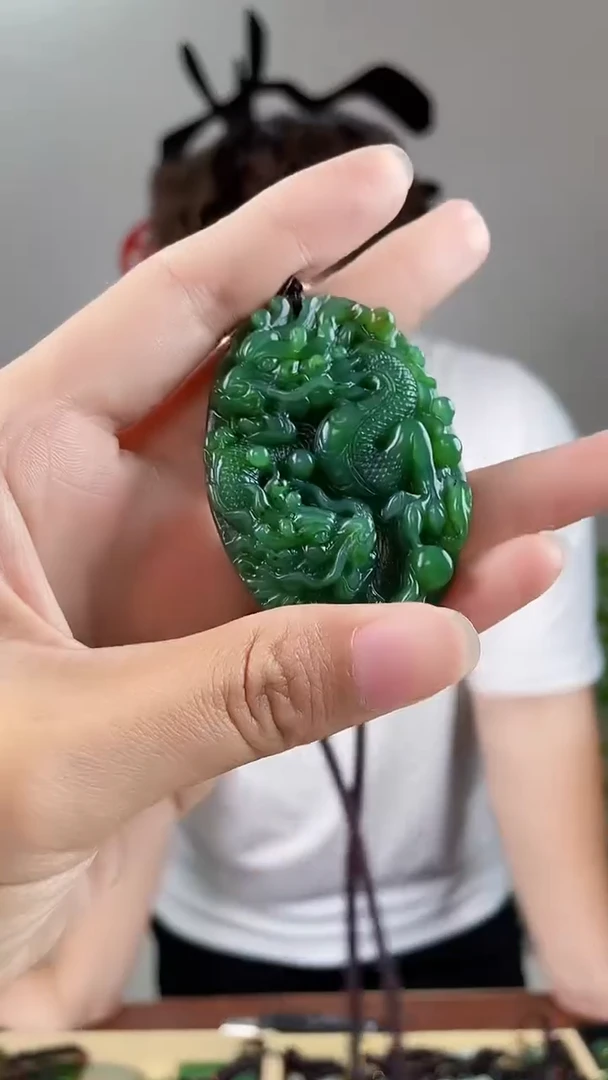 和田玉未镶嵌颈饰拍一发一，多样性发货