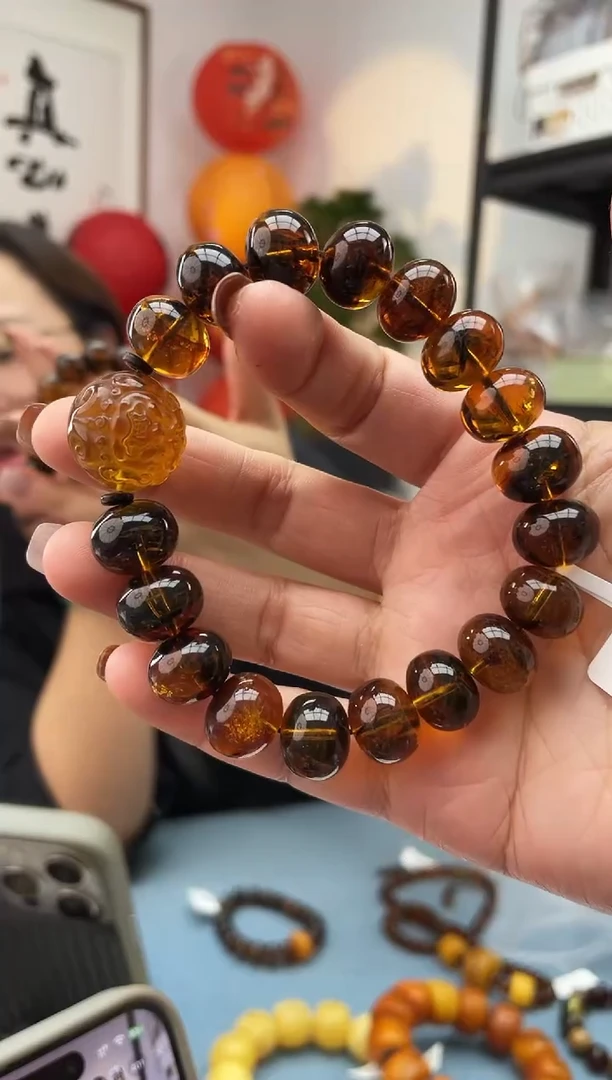 【闪购商品】琥珀珠宝奇石未镶嵌13发一件