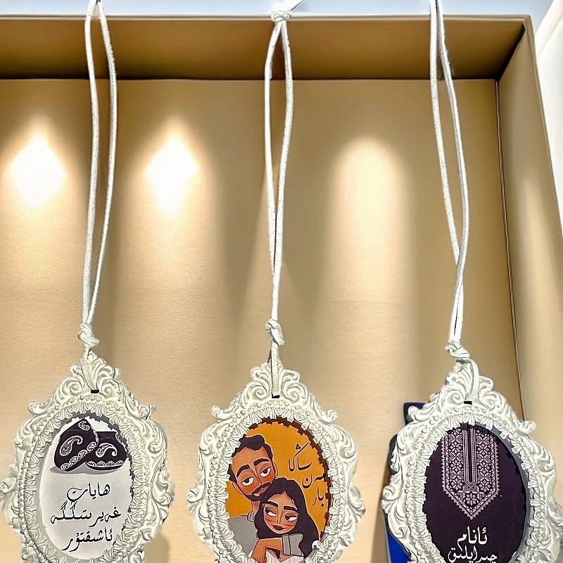 新疆包邮香薰石膏挂件