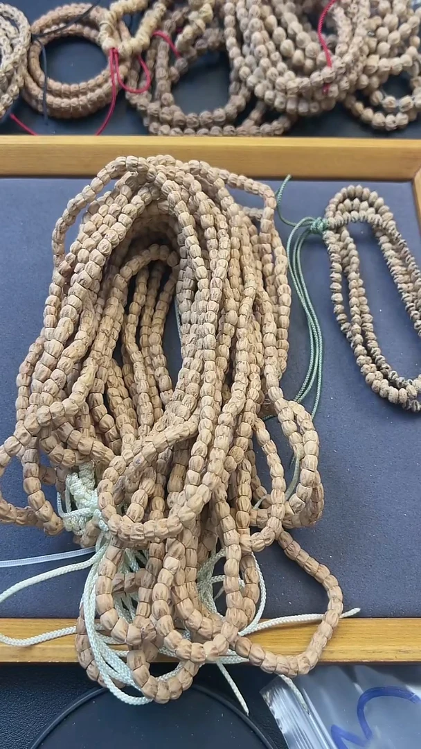 吊坠柏香籽/百香籽大肠