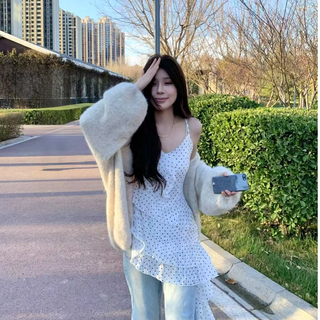 【心动】韩版度假风波点荷叶边吊带连衣裙女显瘦