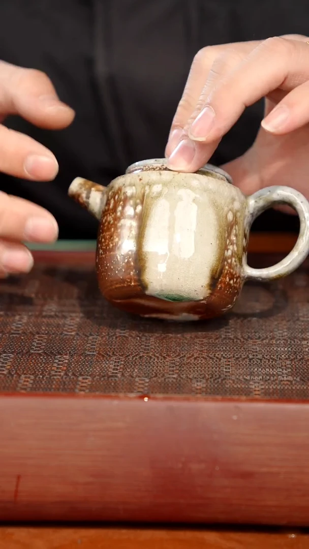 陶瓷奢瓷/瑞寅柴烧茶器（壶）42微瑕