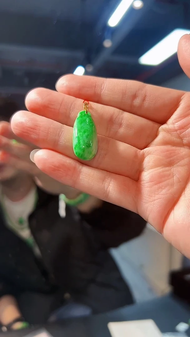 【闪购商品】翡翠颈饰18K金镶嵌缅料A货/支持复检/一件