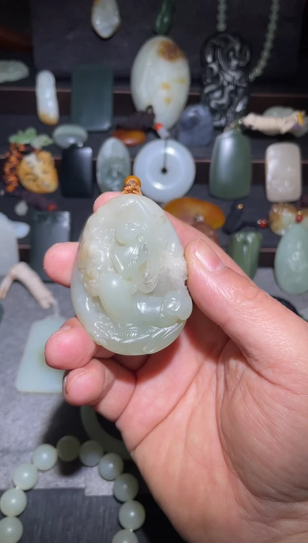 未镶嵌和田玉把件和田玉地藏王菩萨