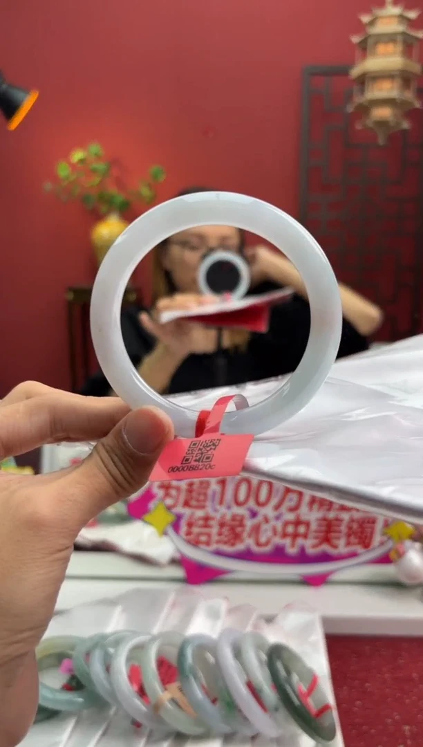 未镶嵌手镯（圆镯）翡翠翡翠手镯6