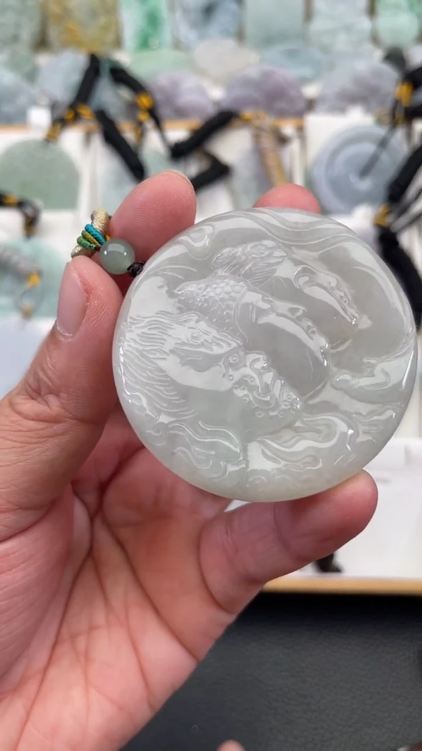 颈饰未镶嵌翡翠天然缅甸翡翠A货103