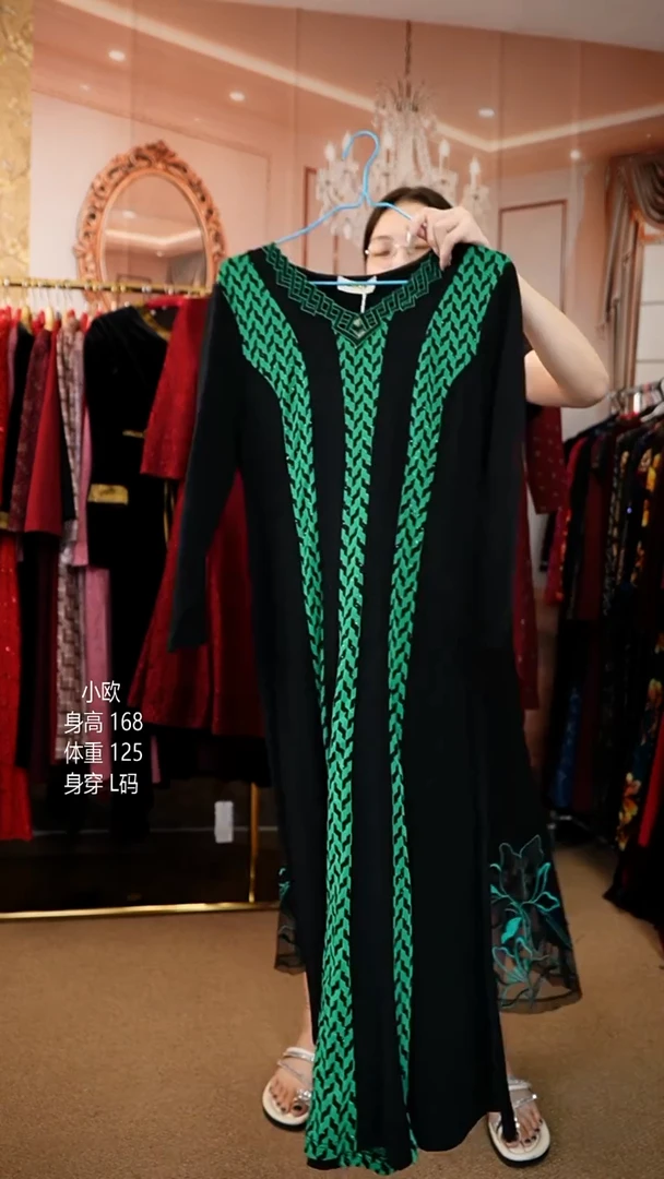 挂脖款125斤以内能穿  L53