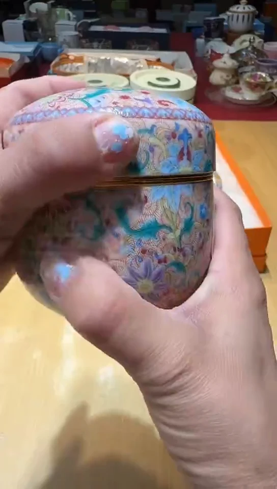 瓷片生活的本意是开心阿@@1