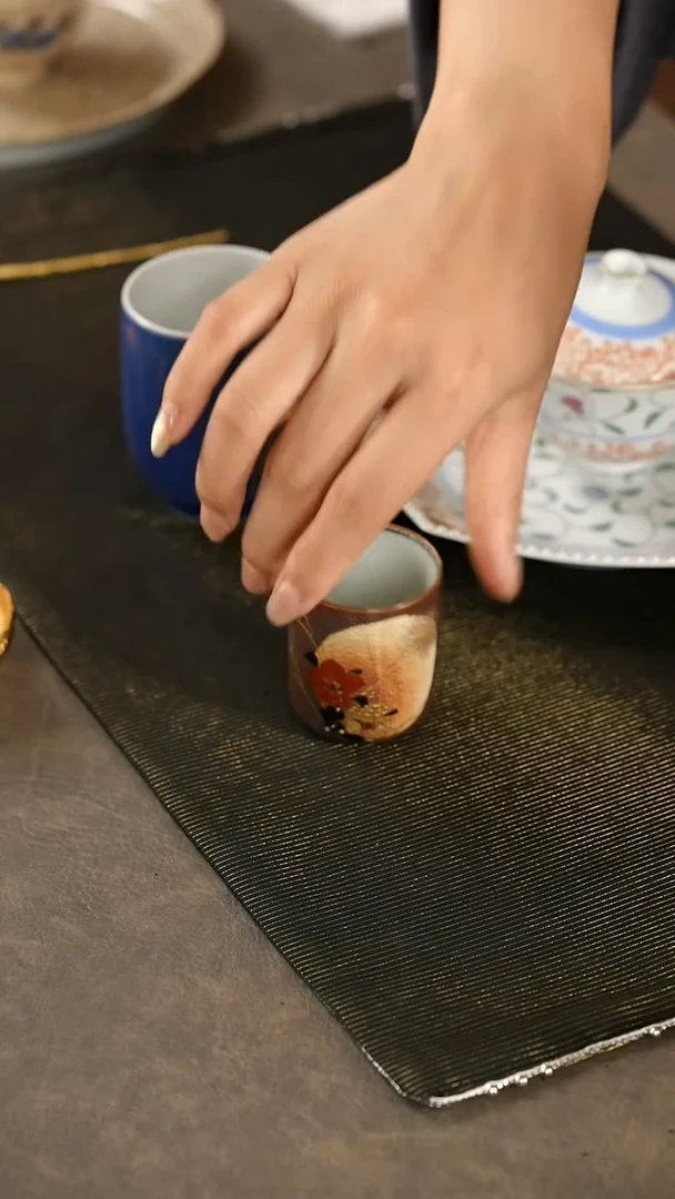 暖*?@@@@@@@@@@@@@@H