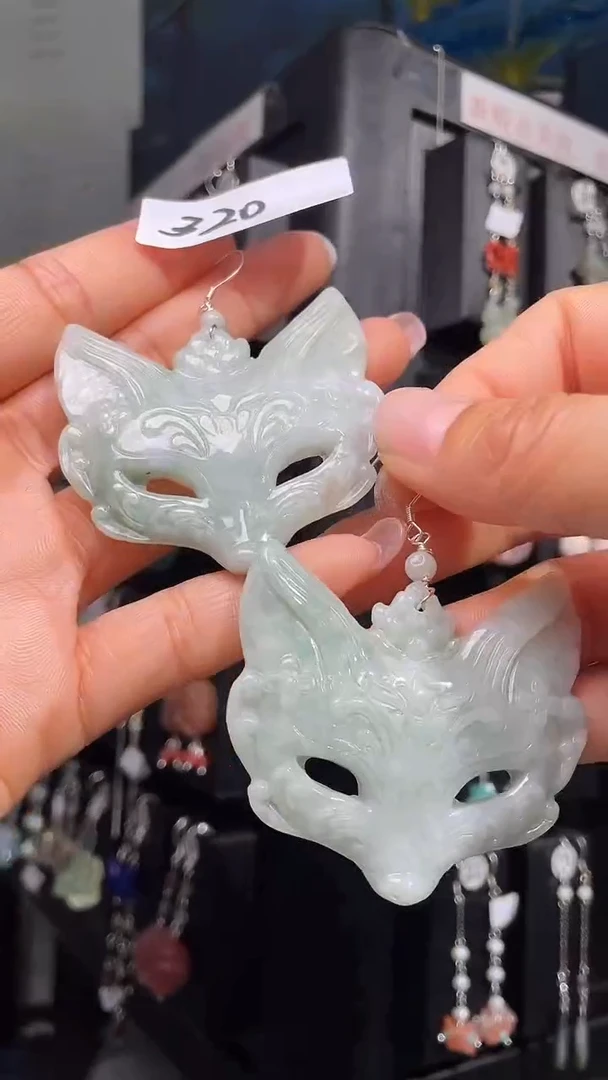 未镶嵌翡翠耳饰喜欢拍