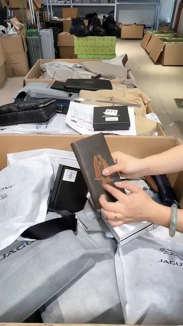 牛皮（革）韩爵绅士包包皮具189