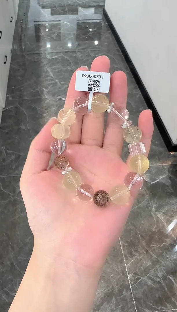 水晶手串未镶嵌手串
