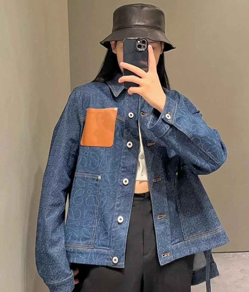 99新 LOEWE/罗意威  IM0380  logo满印牛仔夹克外套 36码