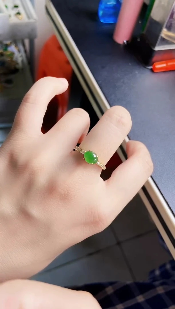 翡翠戒指银S925镶嵌456879