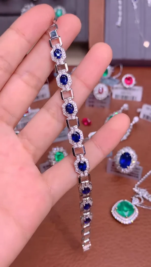 【闪购商品】蓝宝石手链18K金镶嵌4.0CT