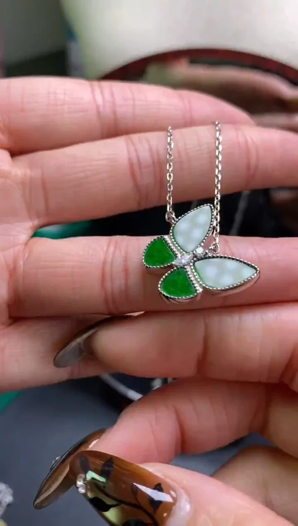 颈饰银S925镶嵌翡翠18144