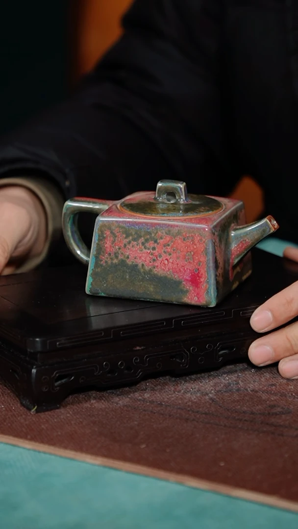 【闪购商品】166-1大四方壶（炉钧釉 窑变随机）