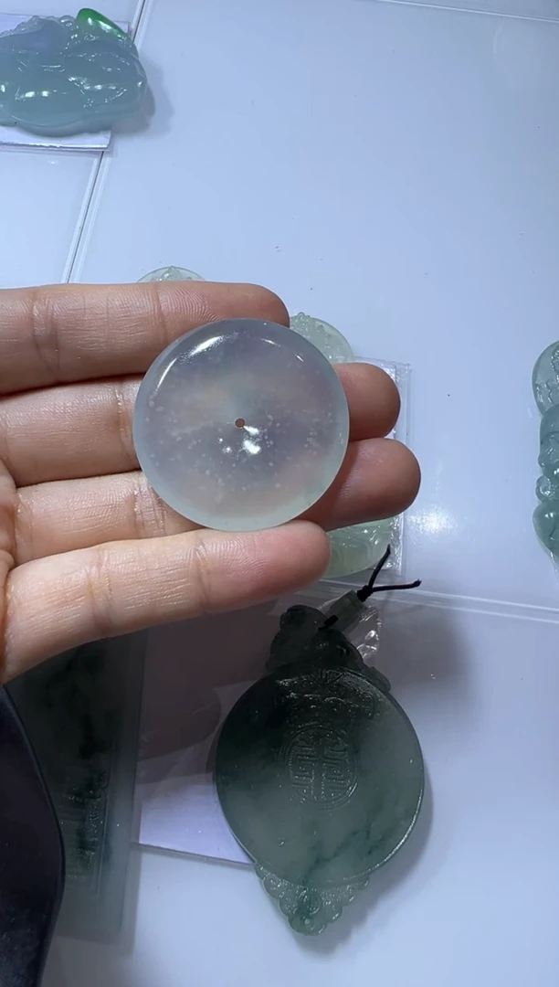 未镶嵌定制翡翠扣子