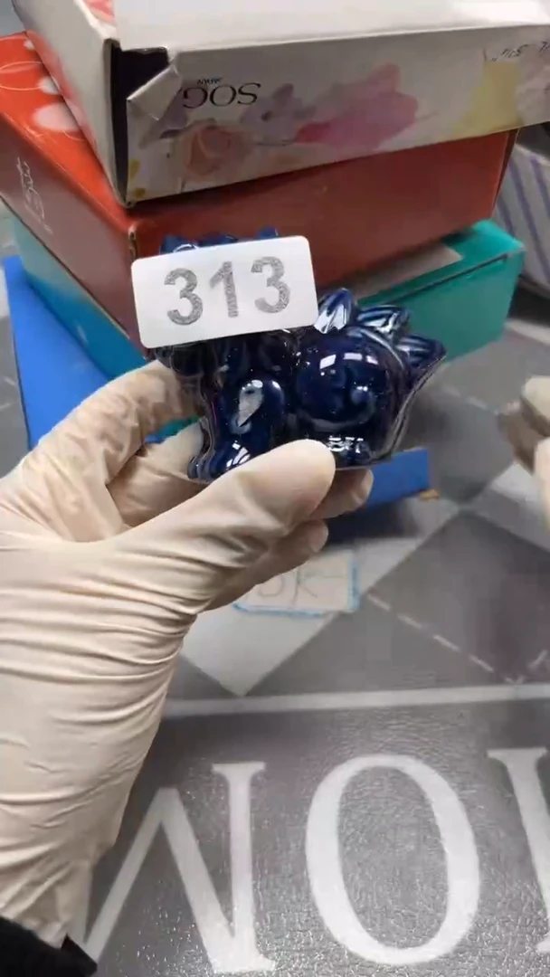 瓷片陶瓷如图所示周边