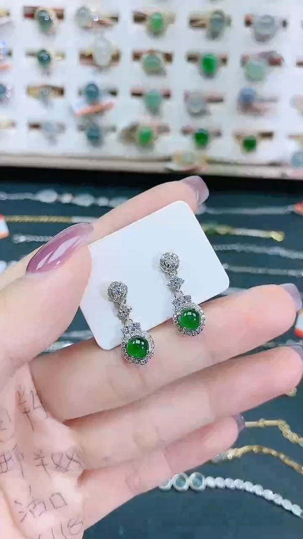 翡翠银S925镶嵌耳饰天然翡翠