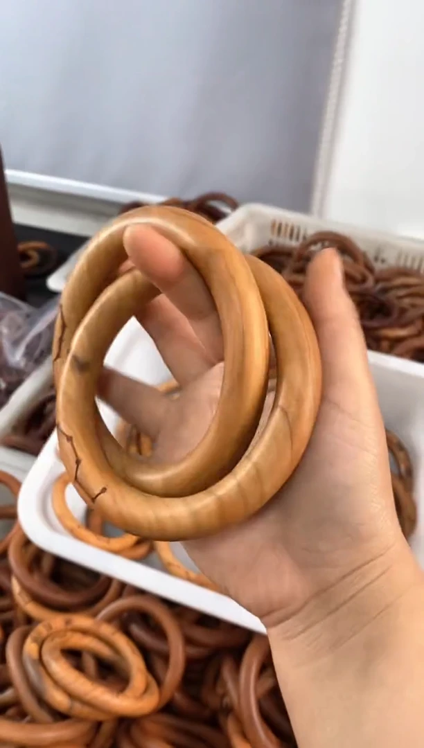 【闪购商品】木桃木微瑕80乾坤圈随机发货