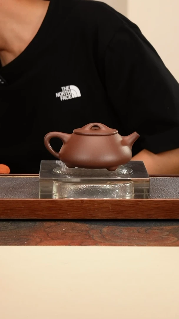 茶壶紫砂大满瓢宝山矿区紫泥220cc内推