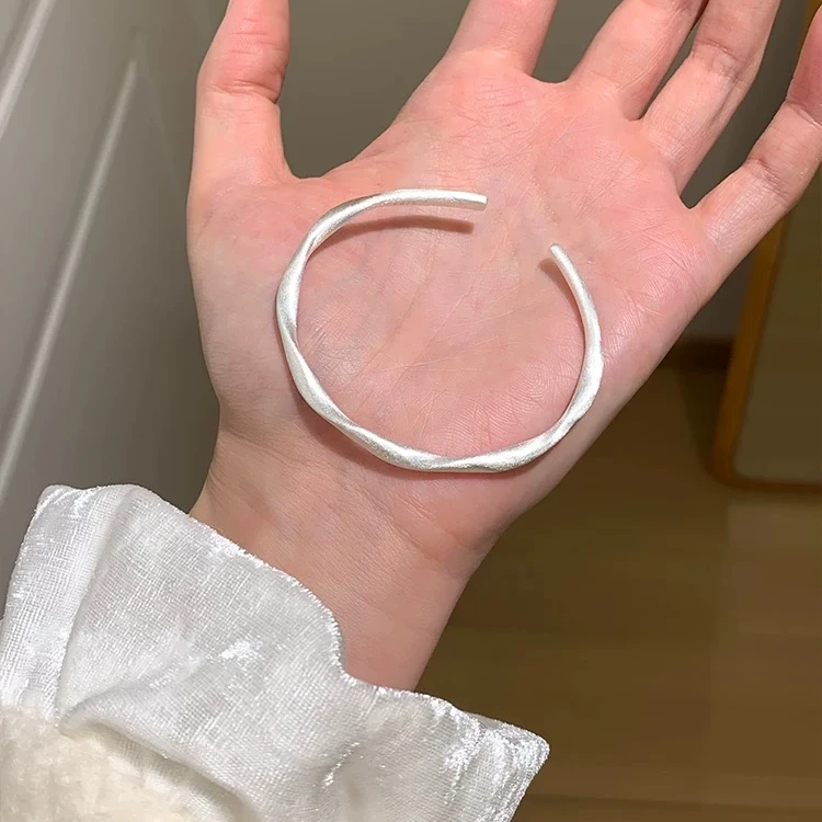 925银手镯 磨砂莫比乌斯环手镯S925银