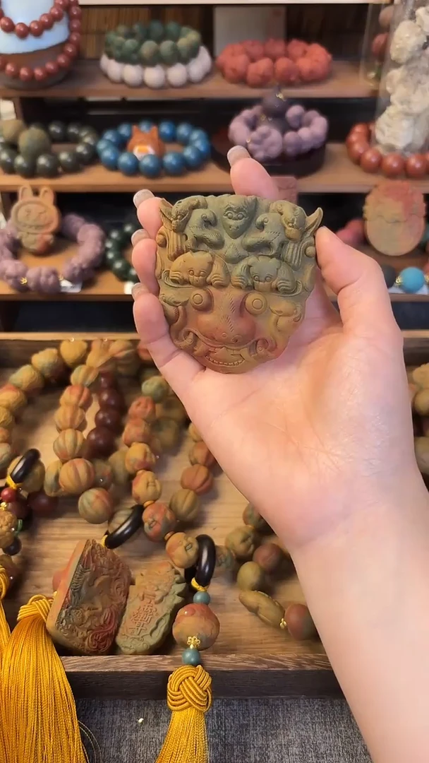 泥塑新****0敦煌饕餮香牌一个