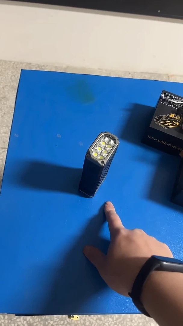 月光宝盒过万流明强光