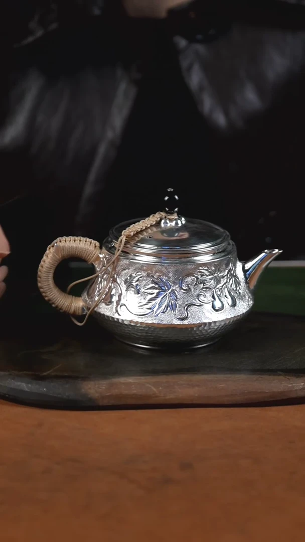 手工锤纹葫芦泡茶壶