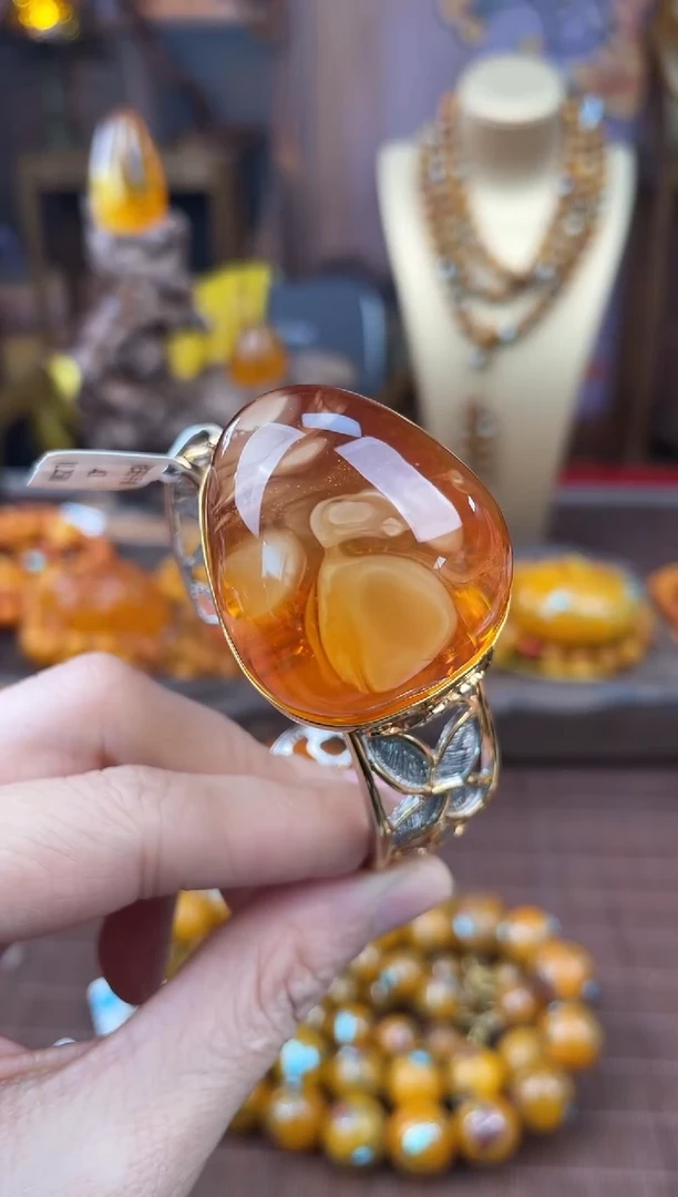 裸石琥珀未镶嵌多样性发货1，假一赔4