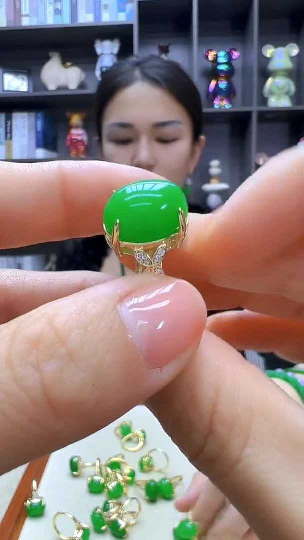 翡翠14K金镶嵌颈饰沉白diy劲饰