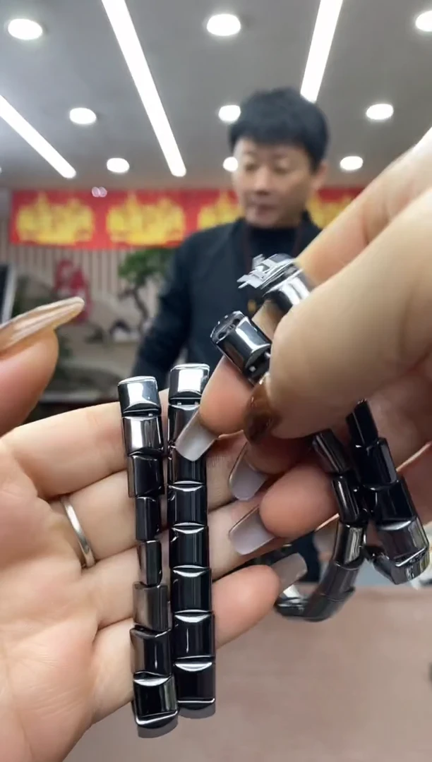 太.核磁手串多样式发货随机发一