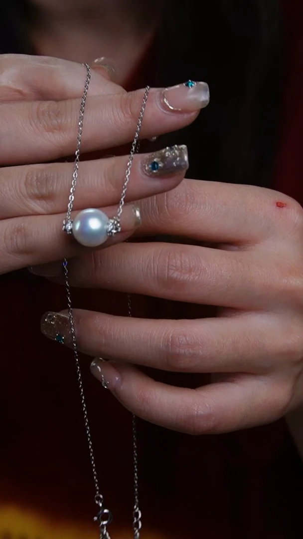 【闪购商品】淡水珍珠吊坠(赠链)银S925镶嵌390