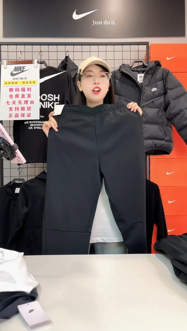 .****.2254 黑色加绒直筒长裤XL码160斤-180斤