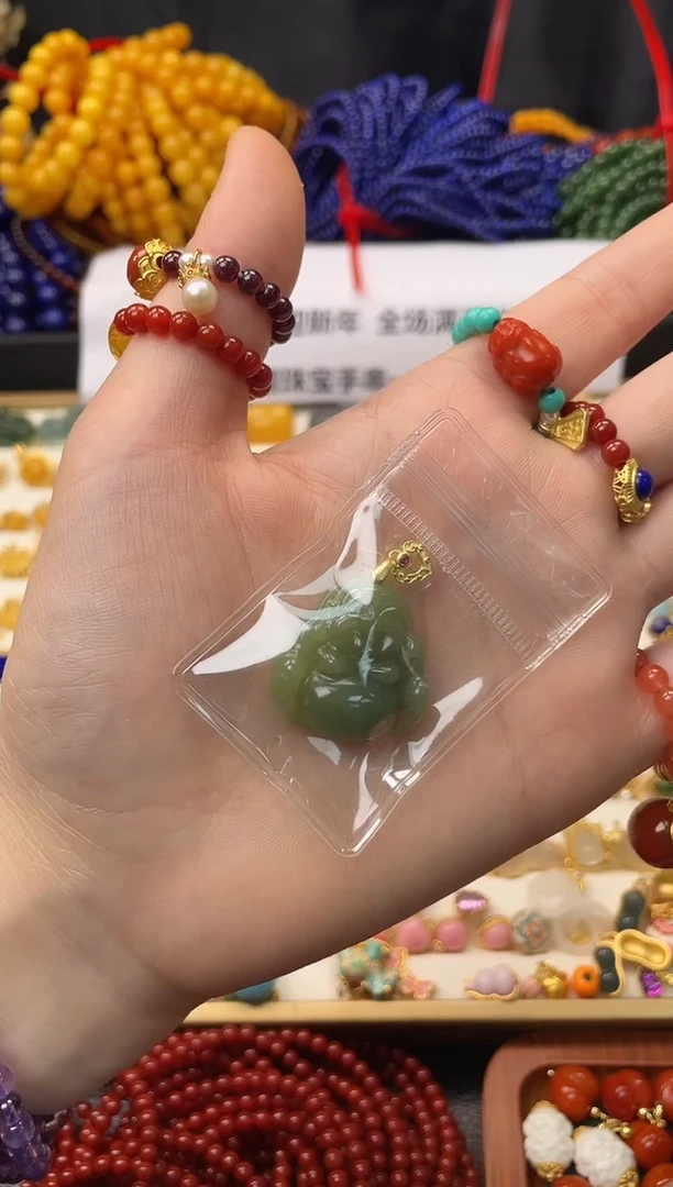 未镶嵌和田玉珠宝半成品大佛公一个装