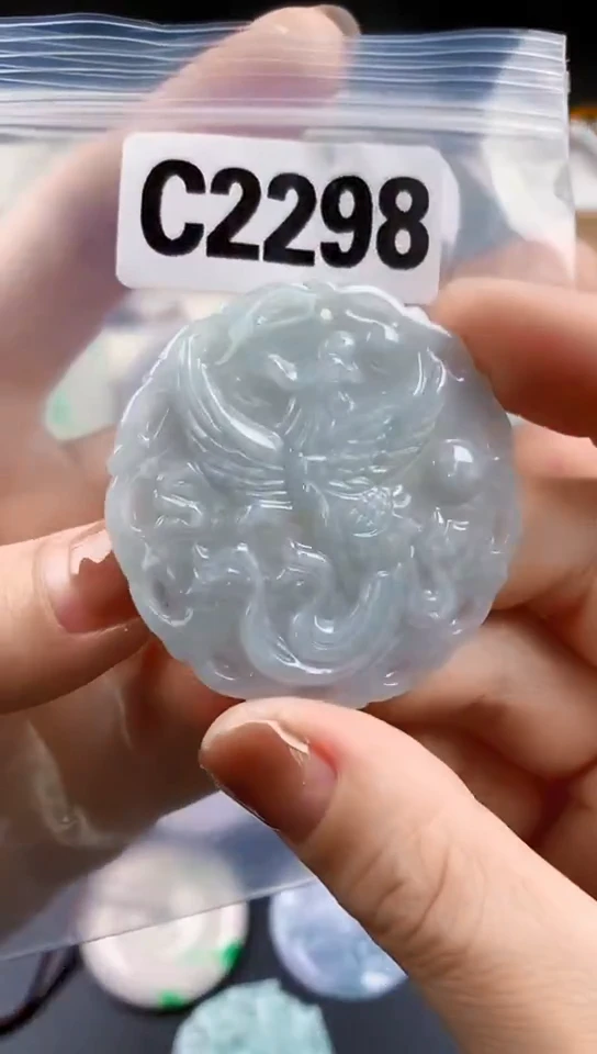 颈饰未镶嵌翡翠天然翡翠吊坠挂件
