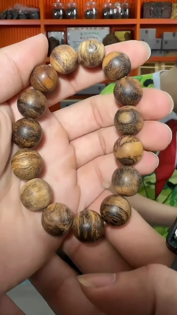 沉香手串69号单圈1.5多样性发一