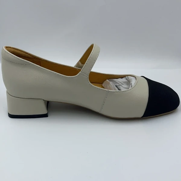 货号A206 鞋码35 孤品 默认微瑕 直播间为准 品牌女款