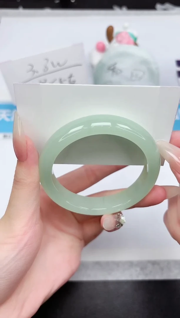 石英质玉手镯未镶嵌319-58.2