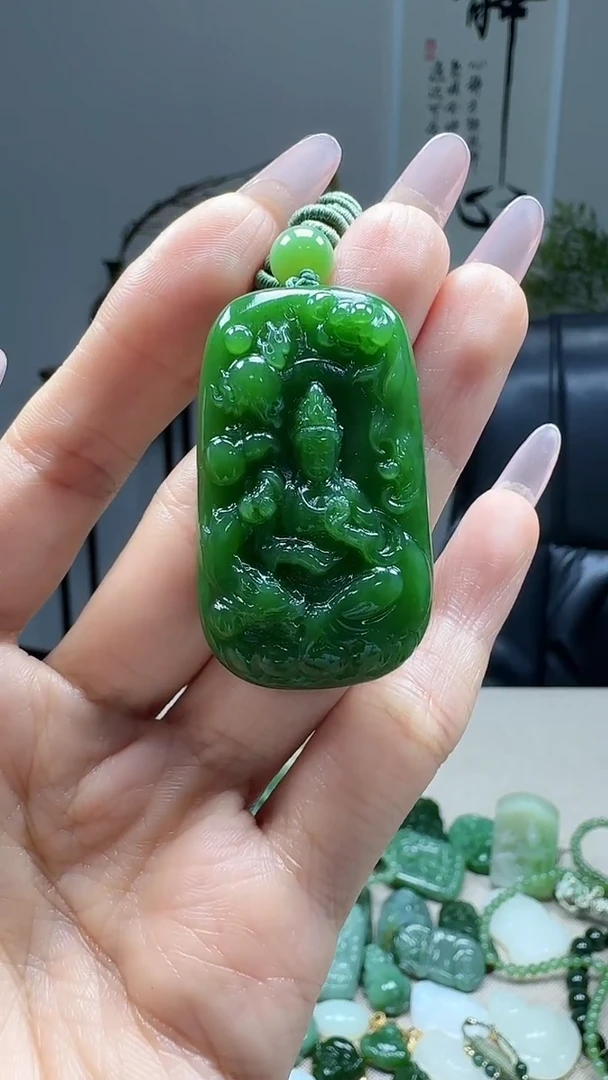 未镶嵌和田玉挂件1