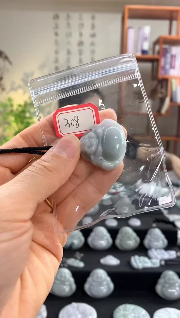 【闪购商品】翡翠颈饰未镶嵌佛公308