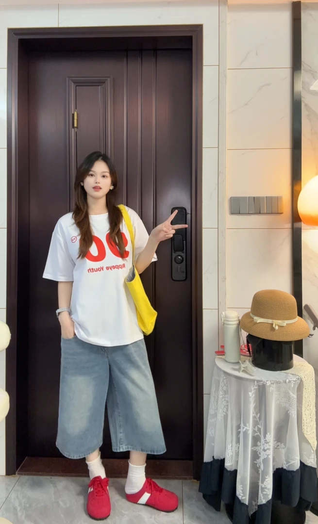 孕妇夏装套装短袖上衣宽松T恤搭配牛仔阔腿裤休闲减龄舒适两件套