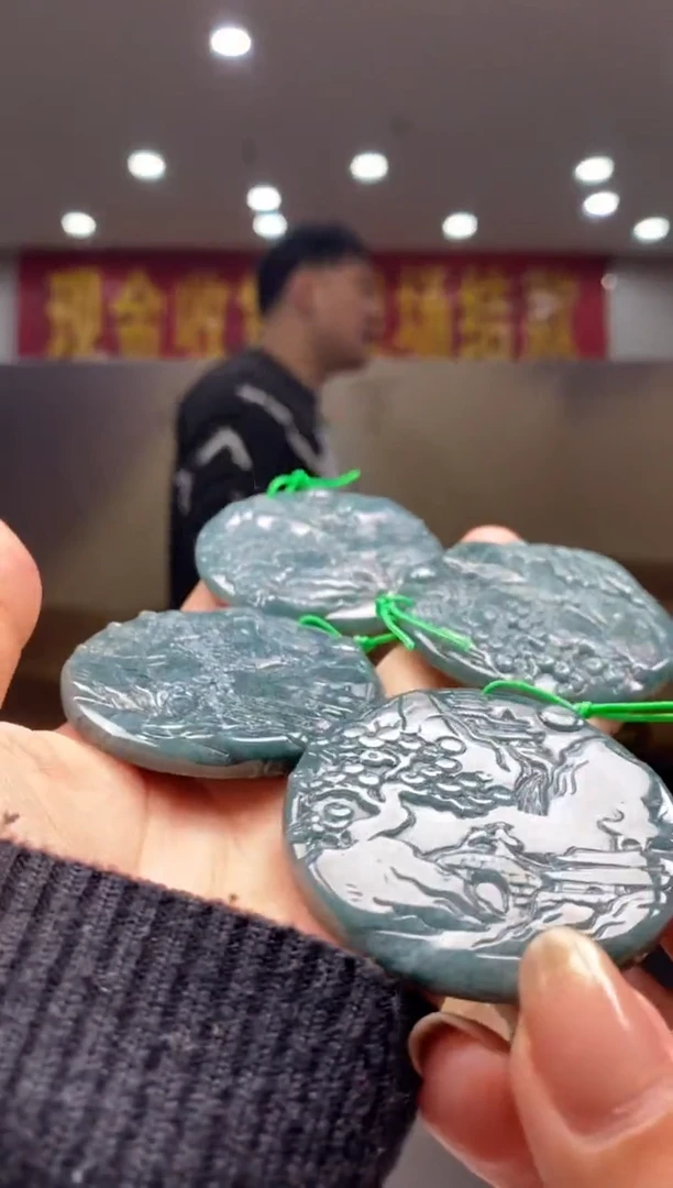 【闪购商品】定制翡翠未镶嵌多样性发货【只发一件】*q4